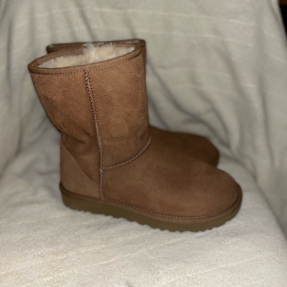 Classic Short II Women’s Ugg boot - Picture 2 of 4